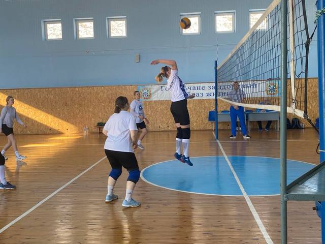 ЧО женщины волейбол 3