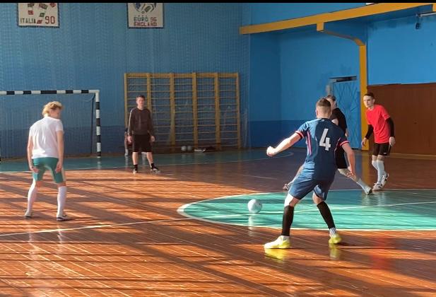 мини футбол 2