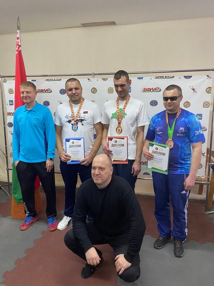 Шоудаун мужчины