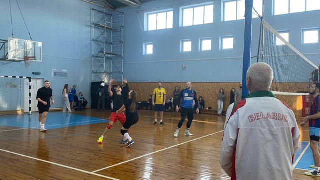 ЧО по волейболу мужчины 2